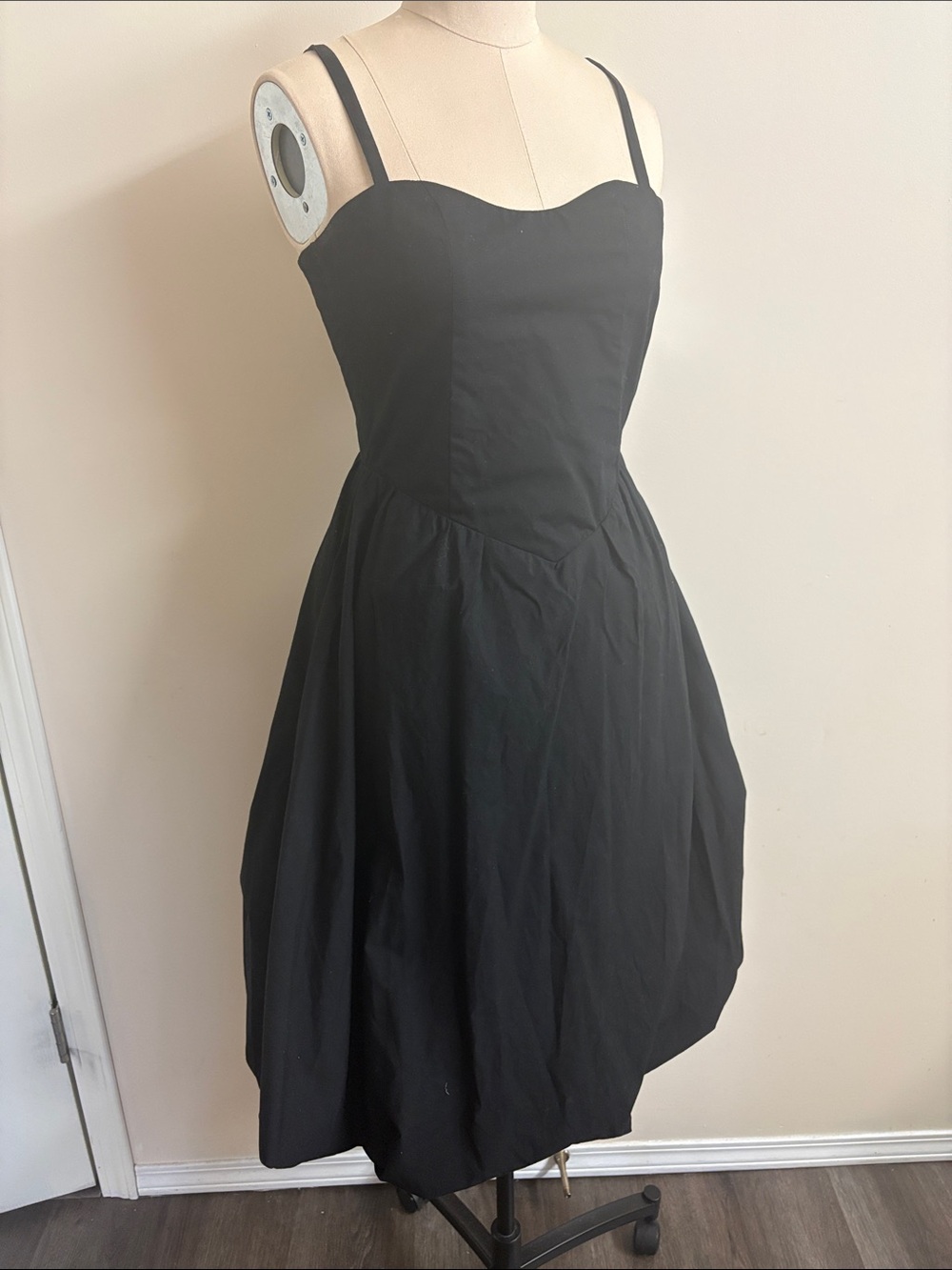 Classic Black Spaghetti-Strap Dress midi